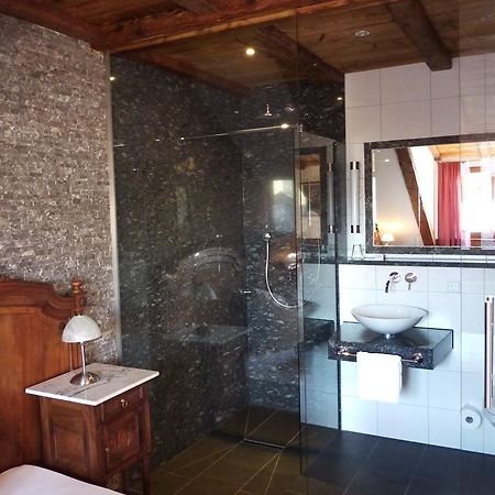 Historisches Genusshotel Loewen Schopfheim Luaran gambar