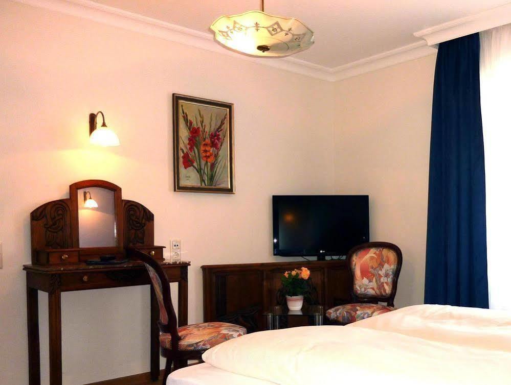 Historisches Genusshotel Loewen Schopfheim Luaran gambar