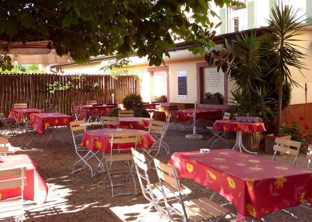 Historisches Genusshotel Loewen Schopfheim Luaran gambar