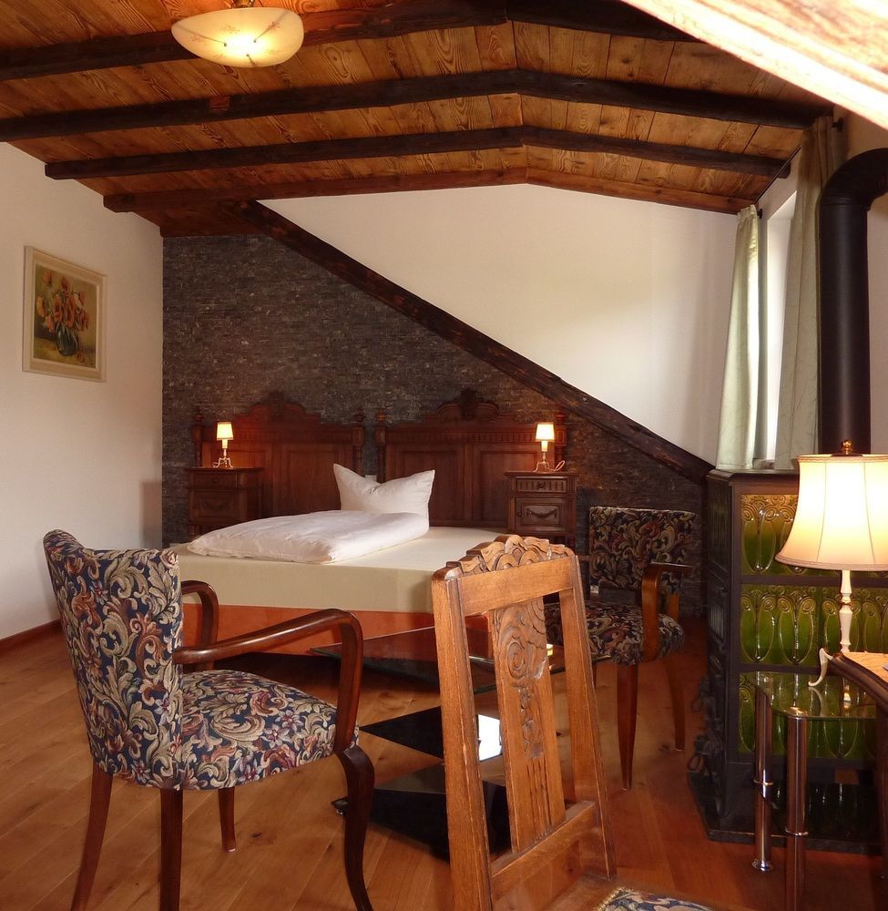 Historisches Genusshotel Loewen Schopfheim Luaran gambar