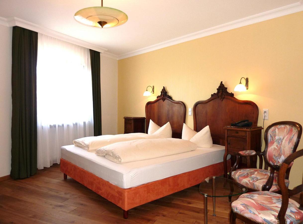 Historisches Genusshotel Loewen Schopfheim Luaran gambar