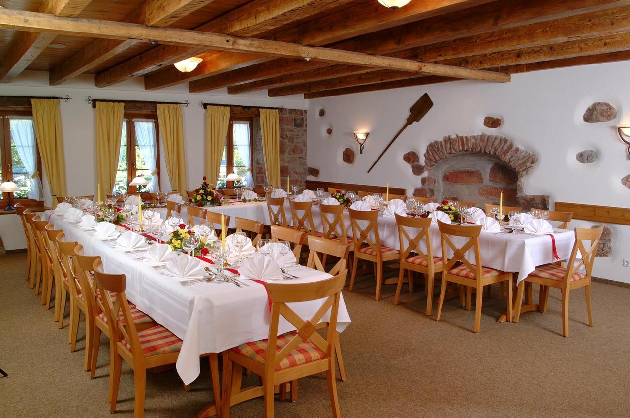 Historisches Genusshotel Loewen Schopfheim Luaran gambar