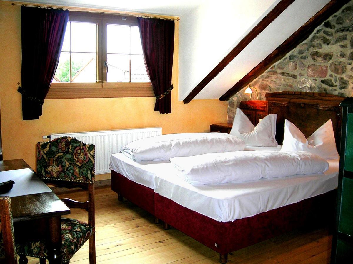 Historisches Genusshotel Loewen Schopfheim Luaran gambar