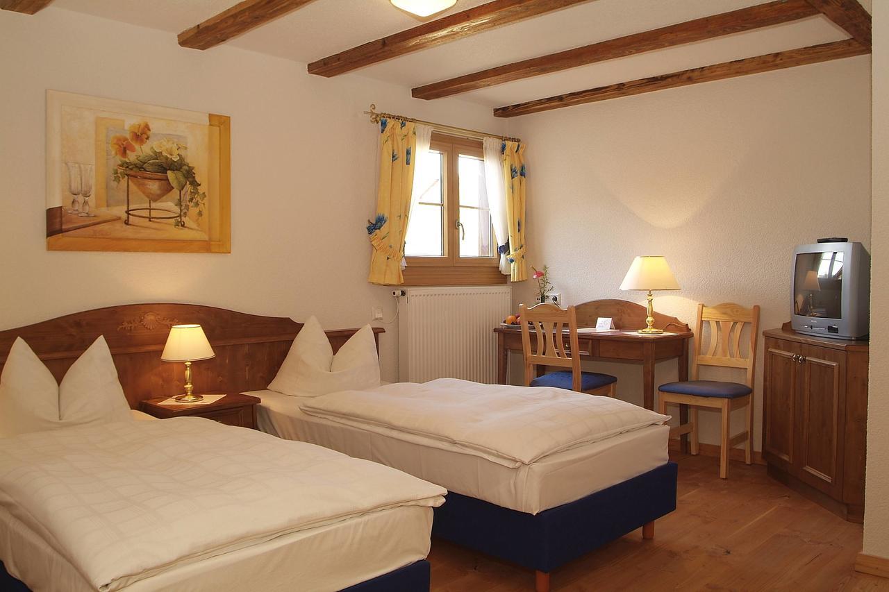 Historisches Genusshotel Loewen Schopfheim Luaran gambar