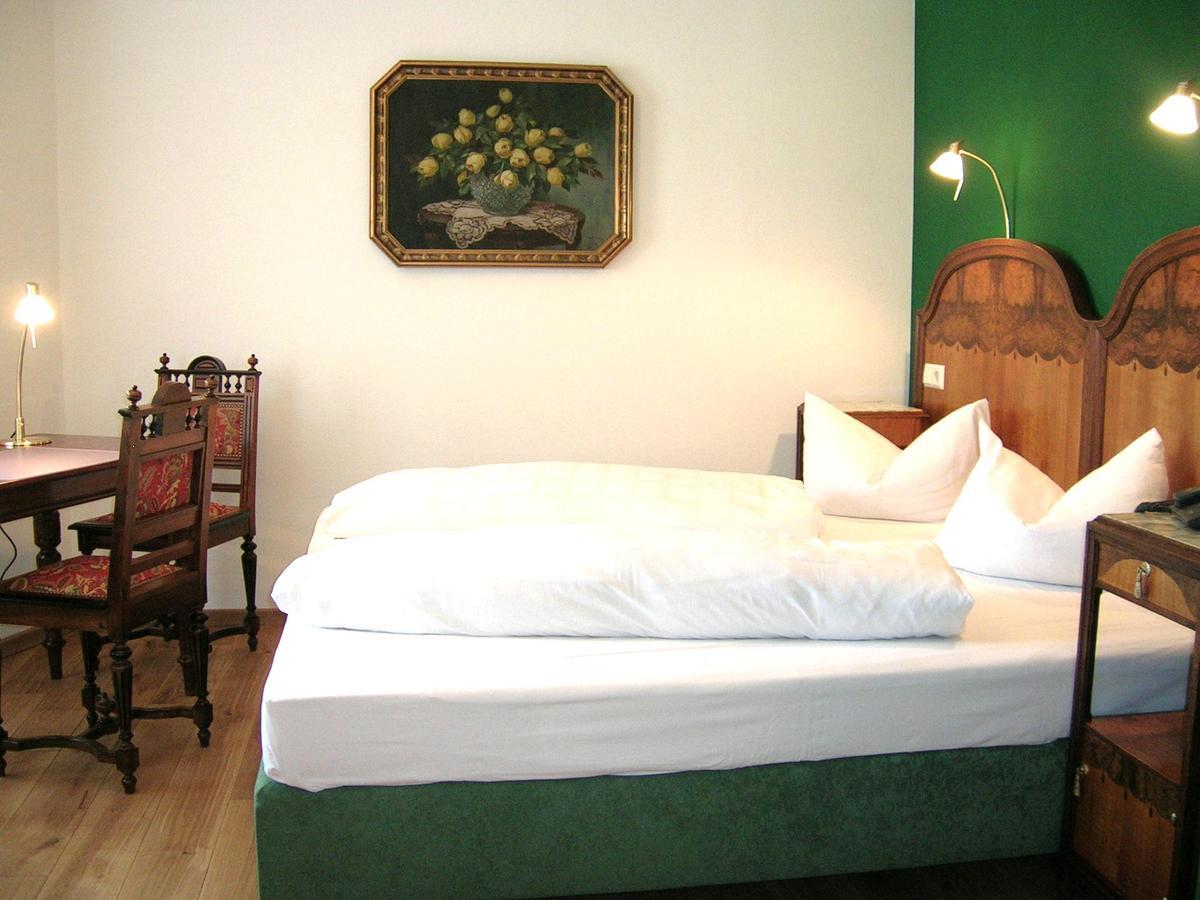 Historisches Genusshotel Loewen Schopfheim Luaran gambar