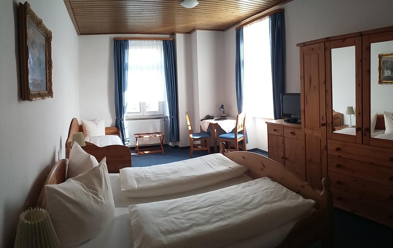 Historisches Genusshotel Loewen Schopfheim Luaran gambar